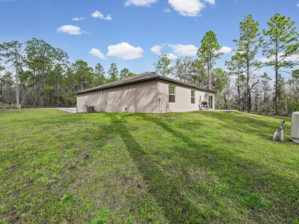 16334 Frost Bird Road Weeki Wachee FL 34614
