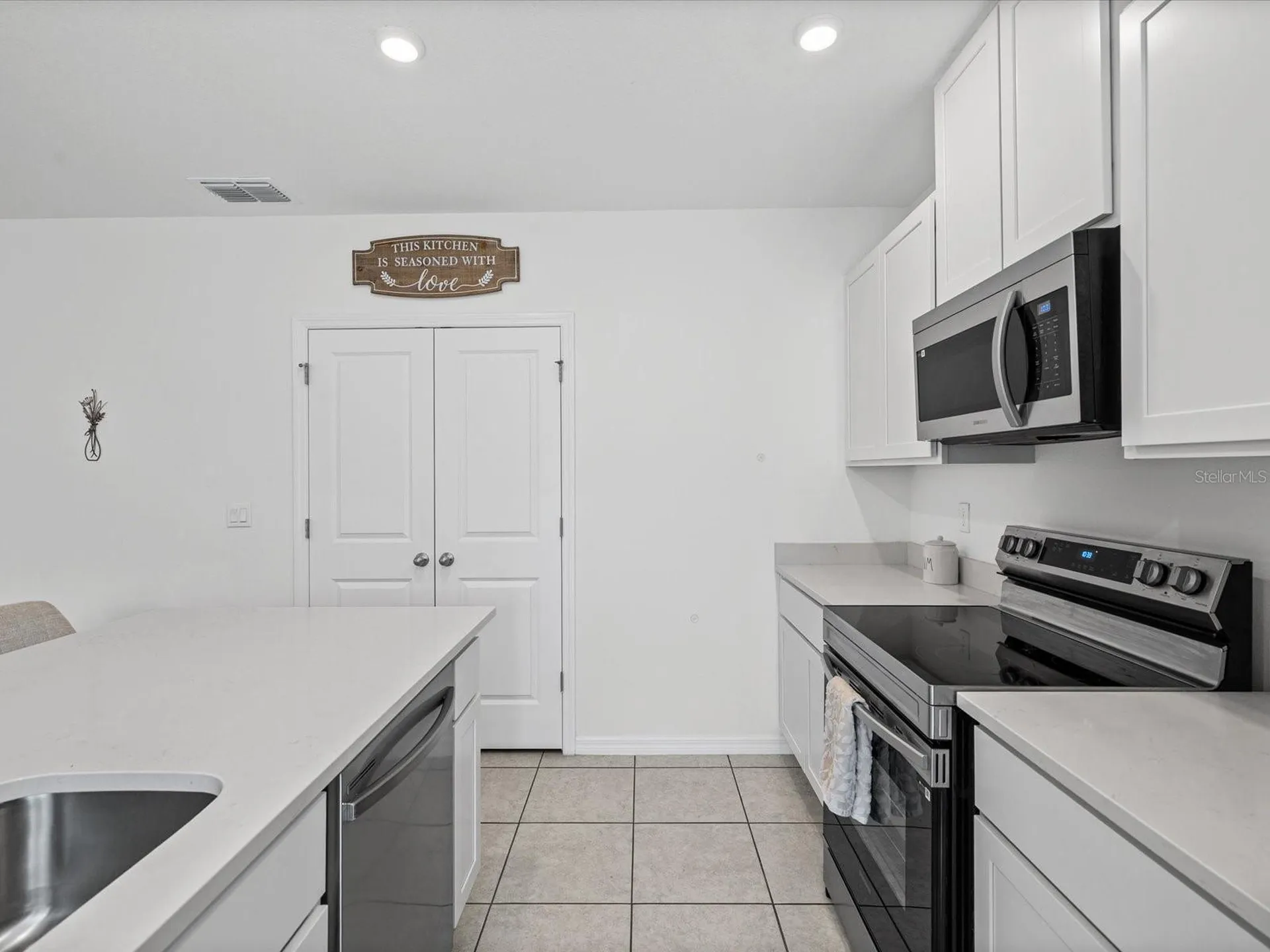 16334 Frost Bird Road Weeki Wachee FL 34614