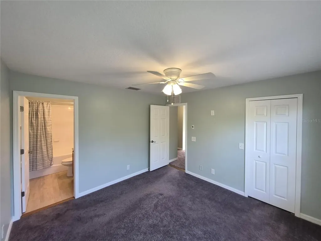 3845 Island Way St Petersburg FL 33705