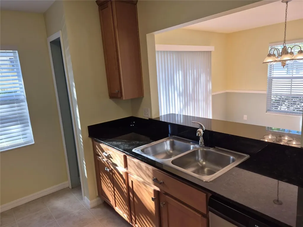 3845 Island Way St Petersburg FL 33705
