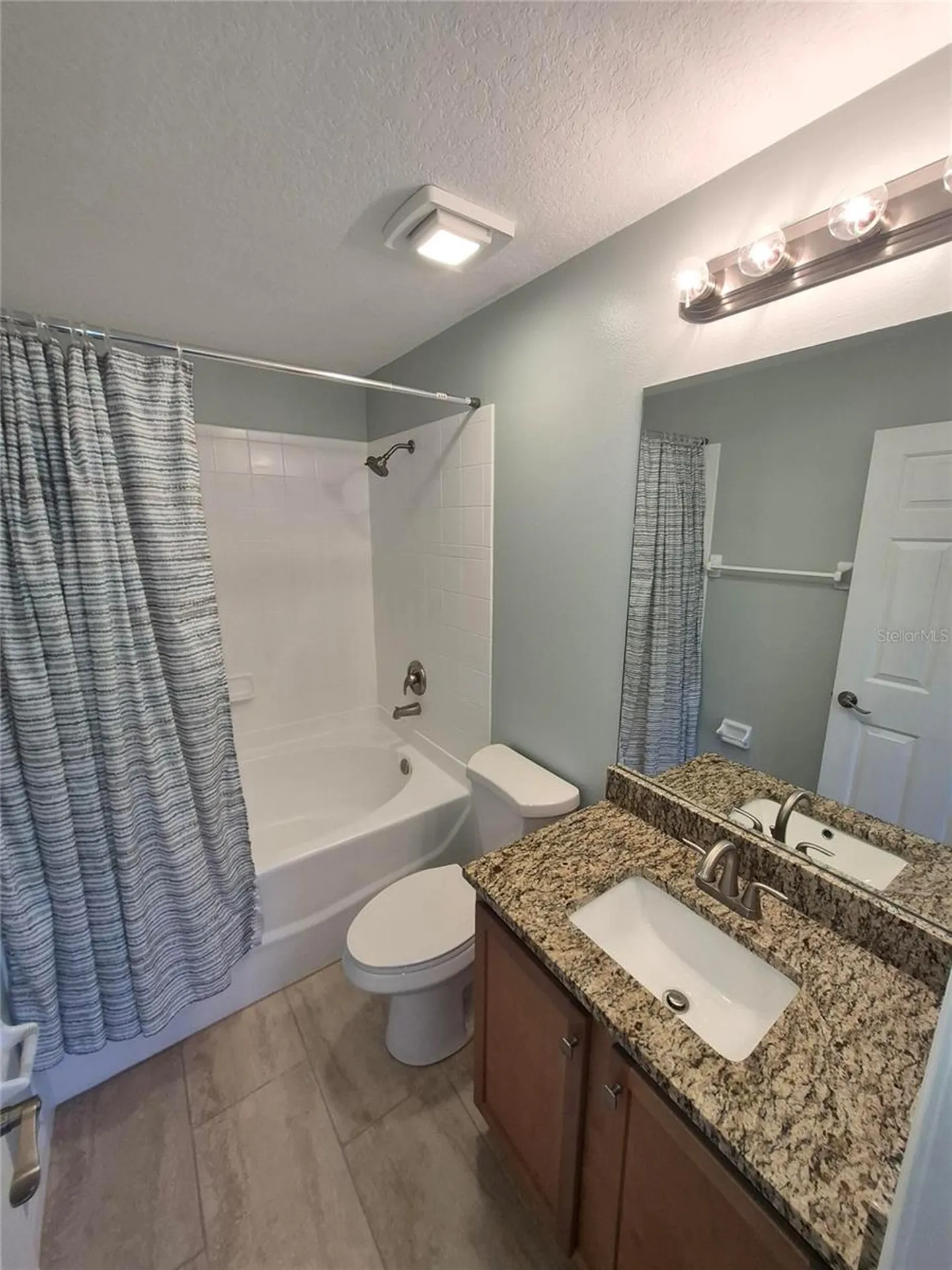3845 Island Way St Petersburg FL 33705