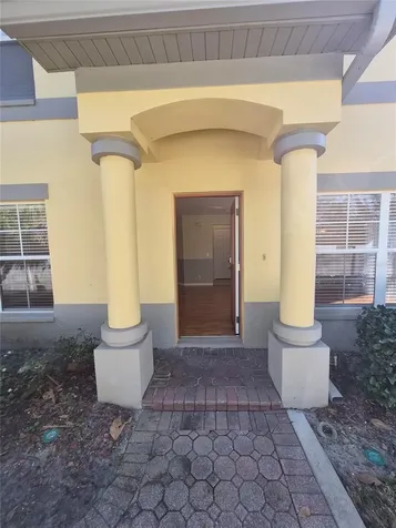 3845 Island Way St Petersburg FL 33705