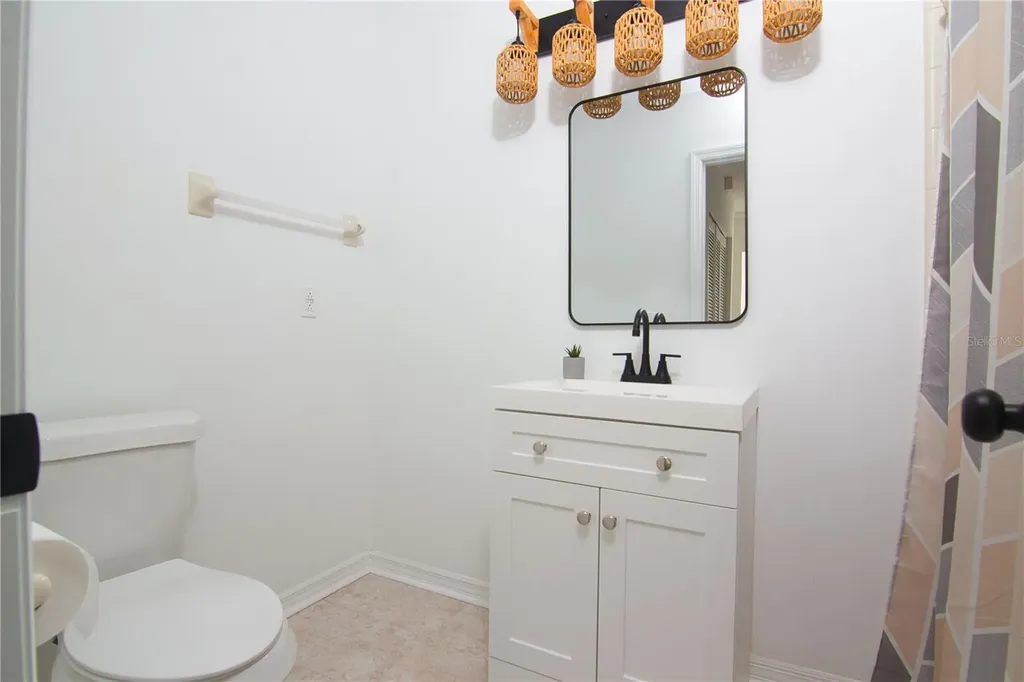1831 Foxhall Circle Kissimmee FL 34741