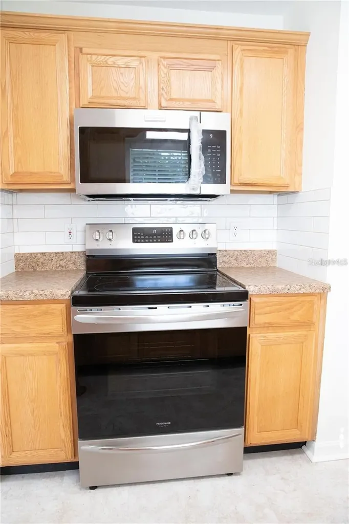 4279 NE 32nd Circle Ocala FL 34479