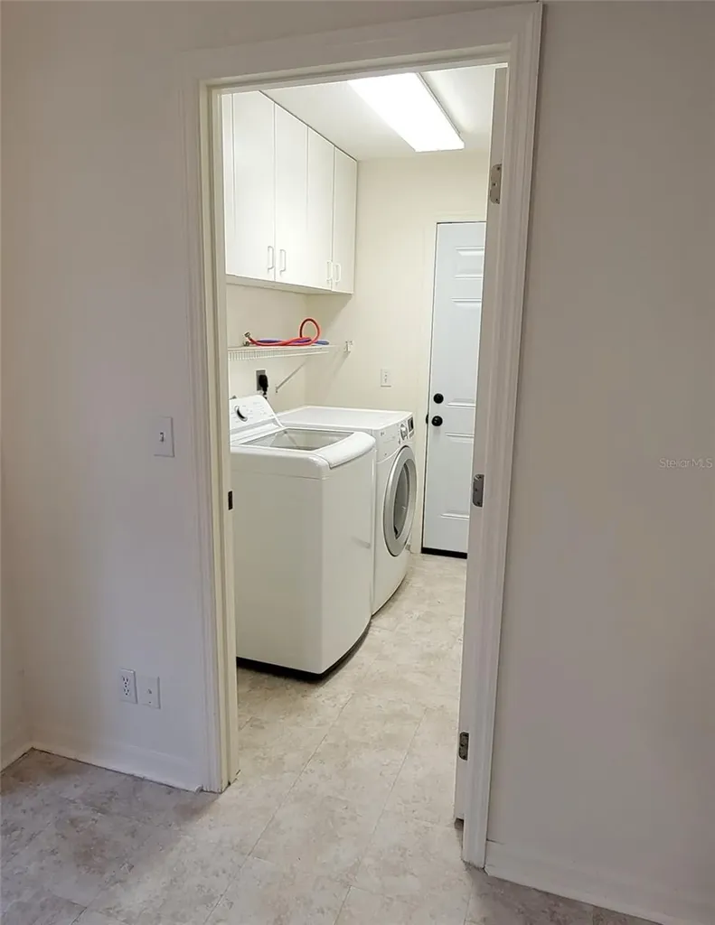 4279 NE 32nd Circle Ocala FL 34479