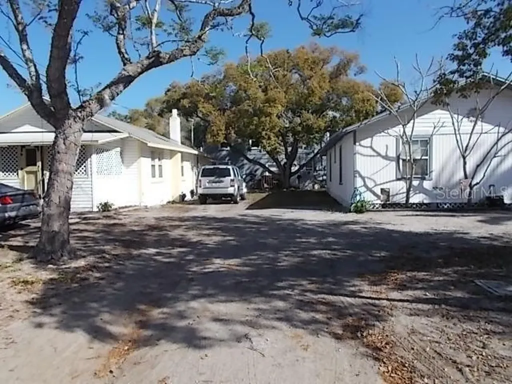 518 6th Avenue SW Largo FL 33770