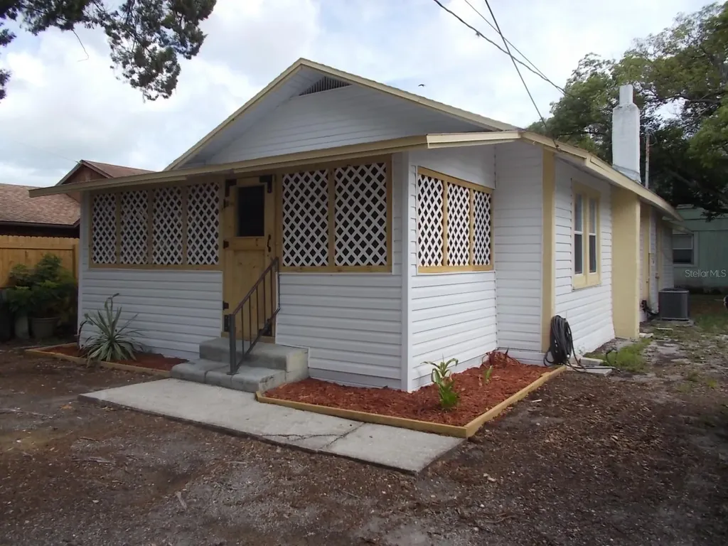 518 6th Avenue SW Largo FL 33770