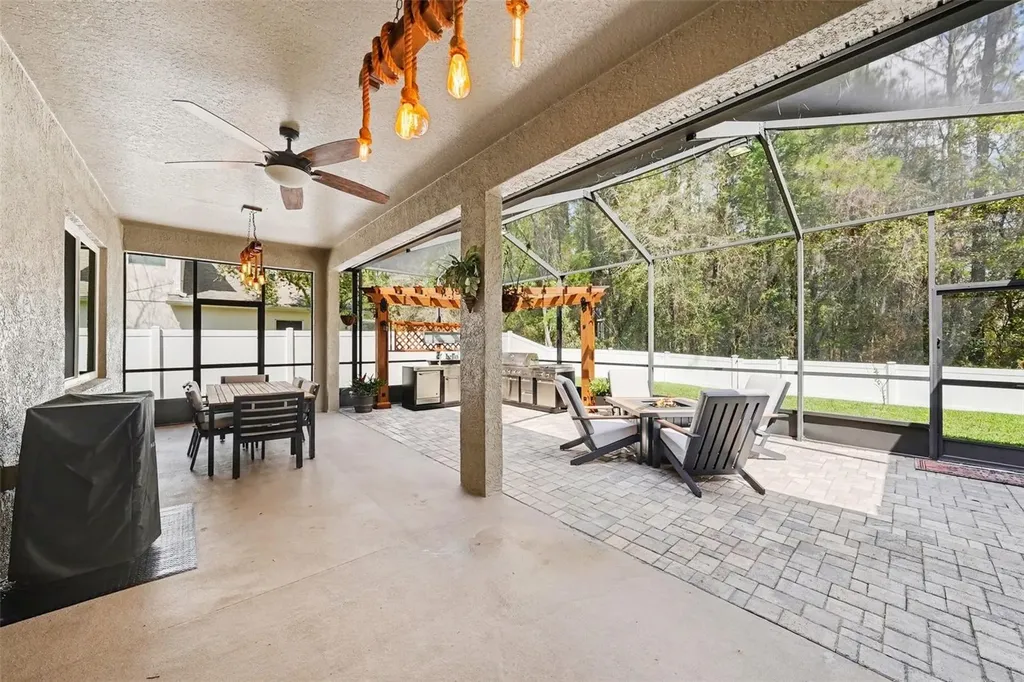 1644 Beaconsfield Drive Wesley Chapel FL 33543