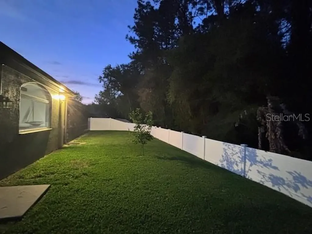 1644 Beaconsfield Drive Wesley Chapel FL 33543