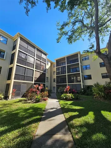 315 30th Avenue W Bradenton FL 34205