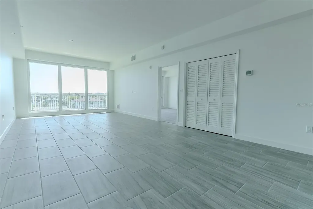 125 Island Way Clearwater Beach FL 33767