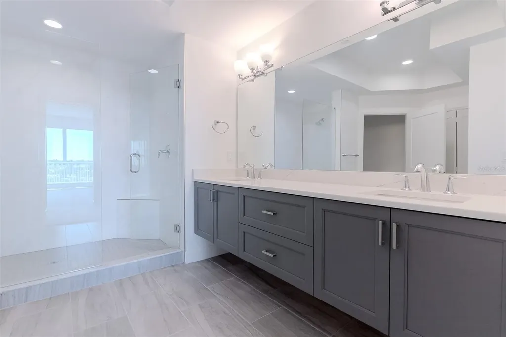 125 Island Way Clearwater Beach FL 33767