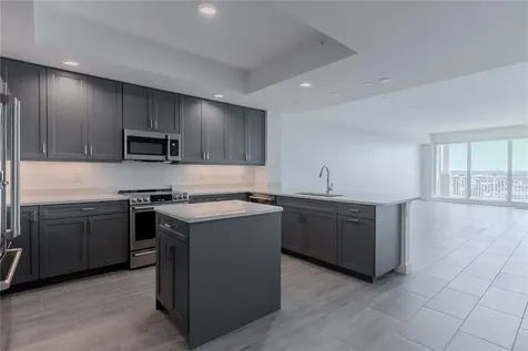 125 Island Way Clearwater Beach FL 33767