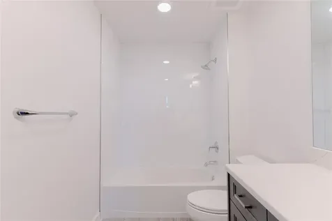 125 Island Way Clearwater Beach FL 33767