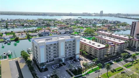 125 Island Way Clearwater Beach FL 33767