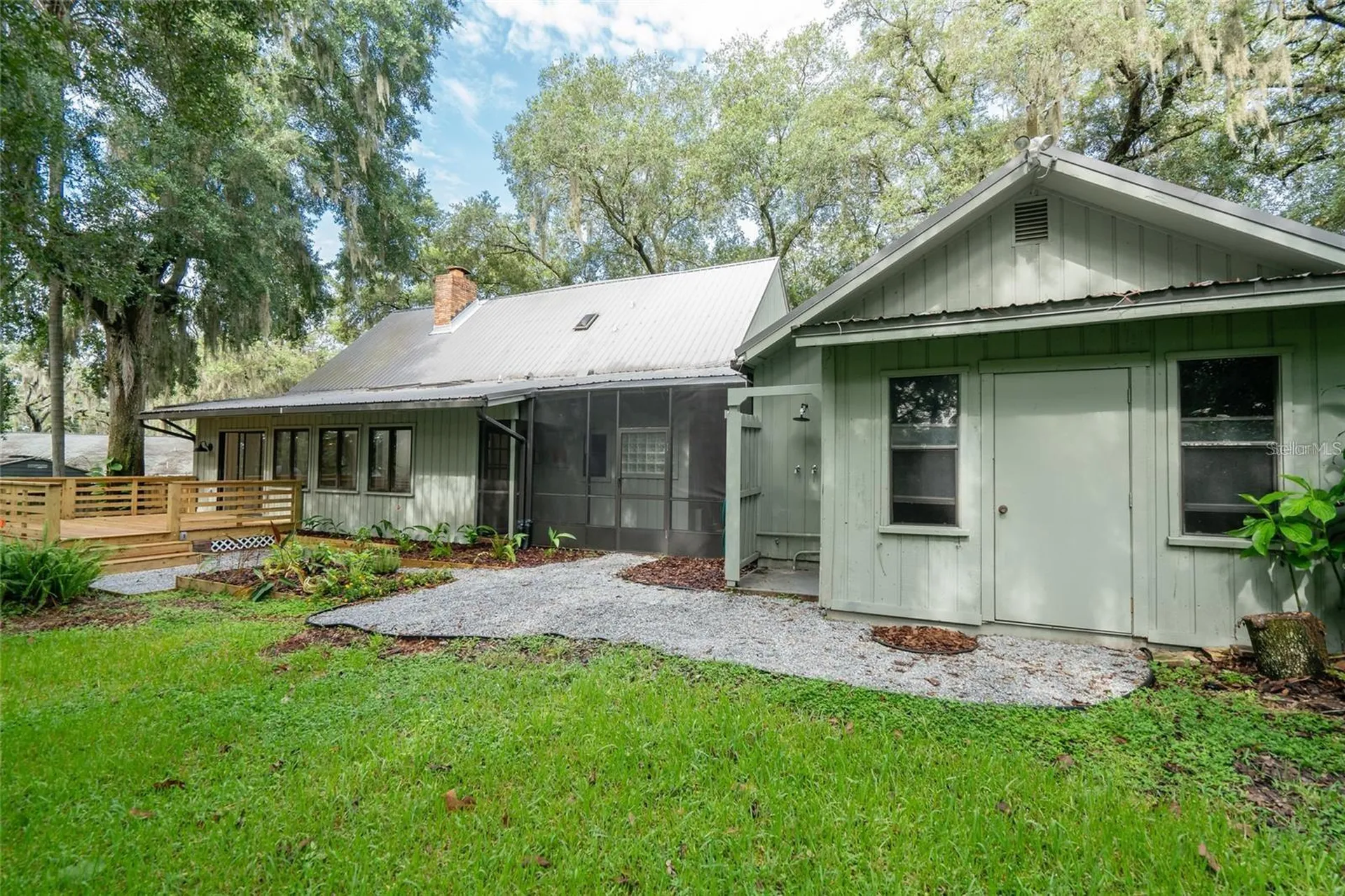 8303 N River Oaks Court Tampa FL 33617