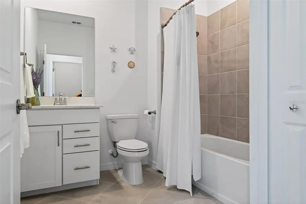 17765 Boracay Court Venice FL 34293