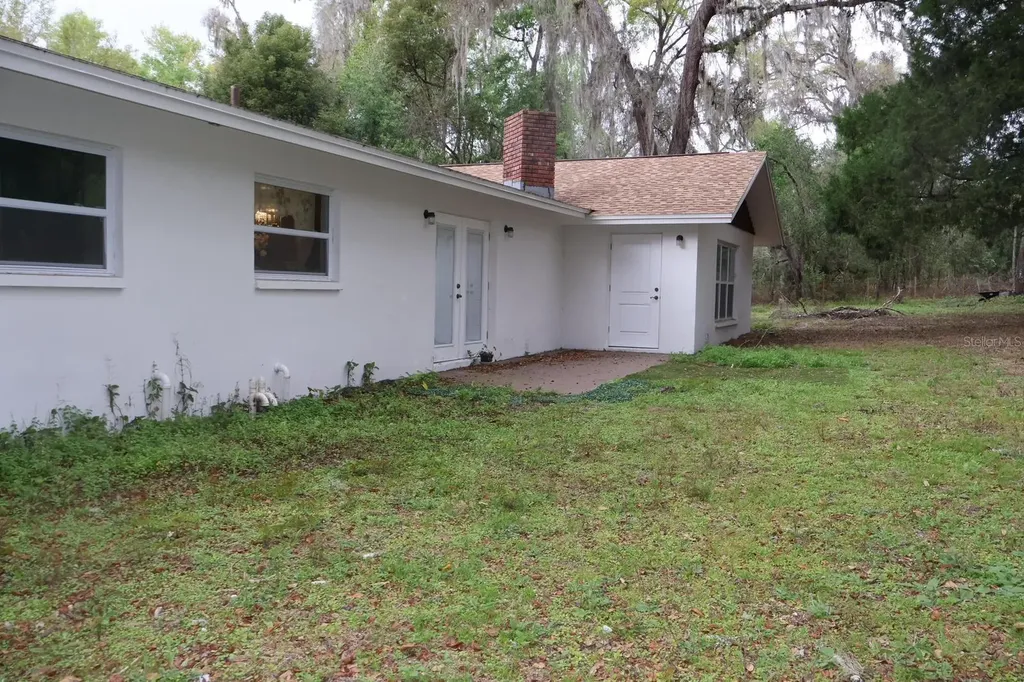 18240 Mount Olive Drive Dade City FL 33523