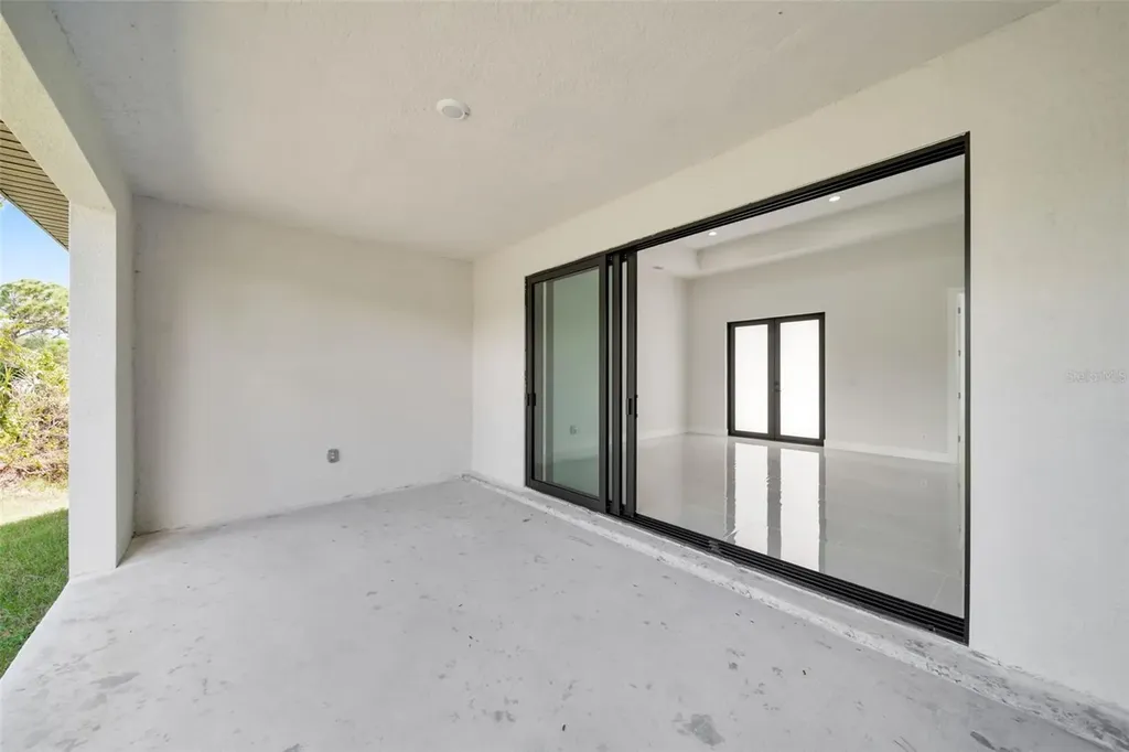 14020 Chesswood Lane Port Charlotte FL 33981