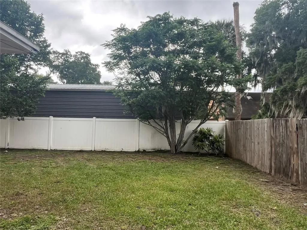 27 Lind Avenue Kissimmee FL 34744