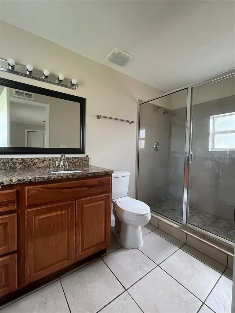 27 Lind Avenue Kissimmee FL 34744