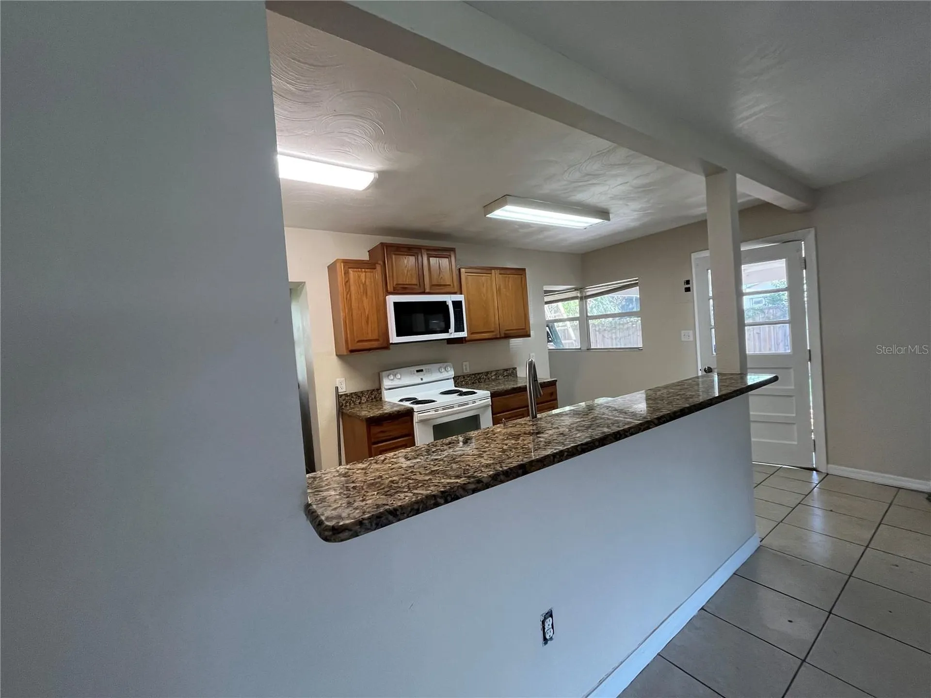27 Lind Avenue Kissimmee FL 34744