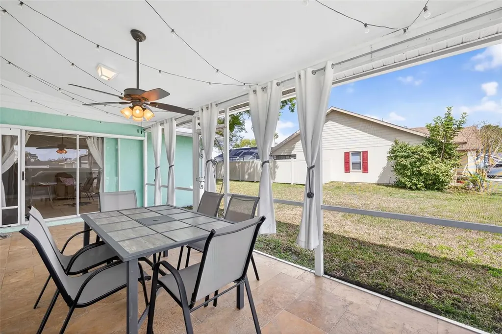 3907 57th Place E Bradenton FL 34203