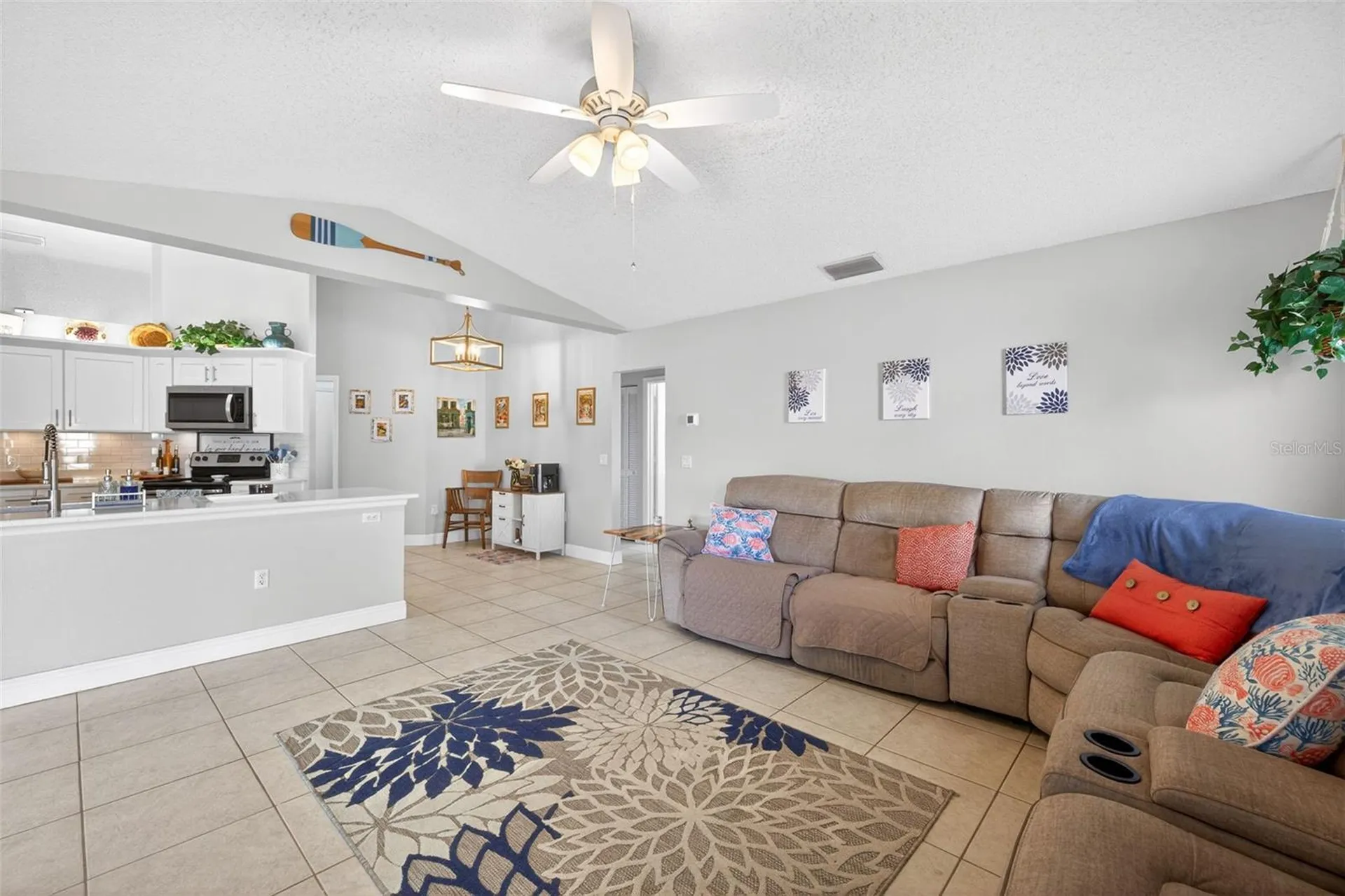 3907 57th Place E Bradenton FL 34203
