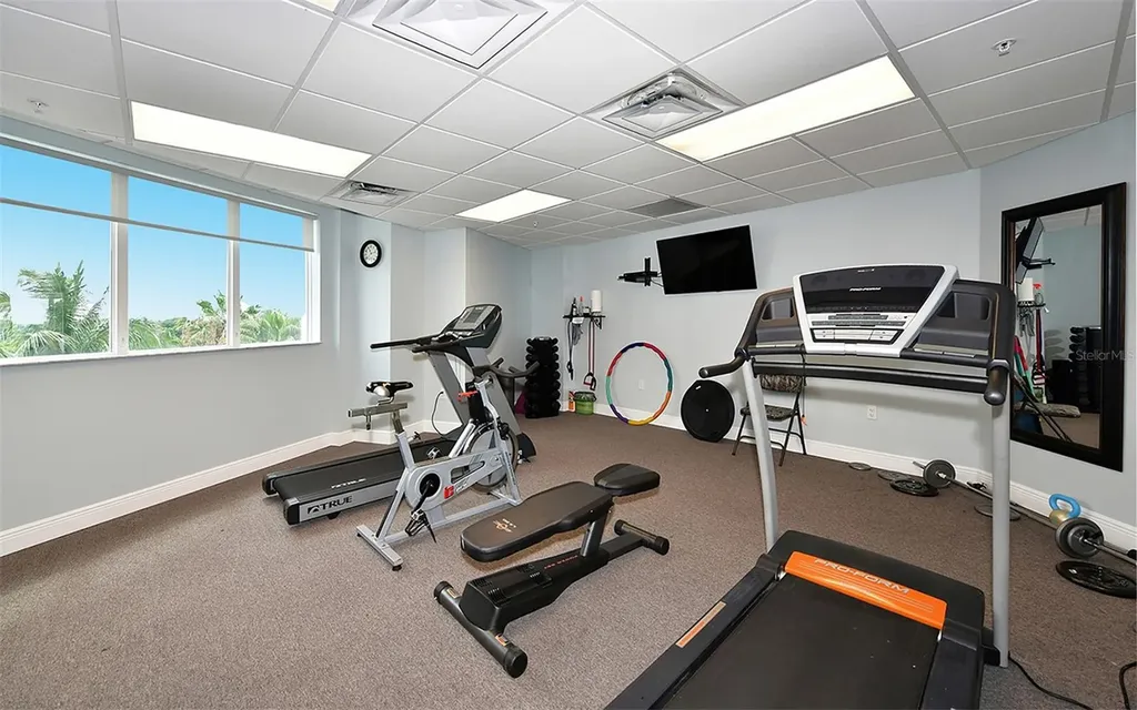 516 Tamiami Trail S Nokomis FL 34275