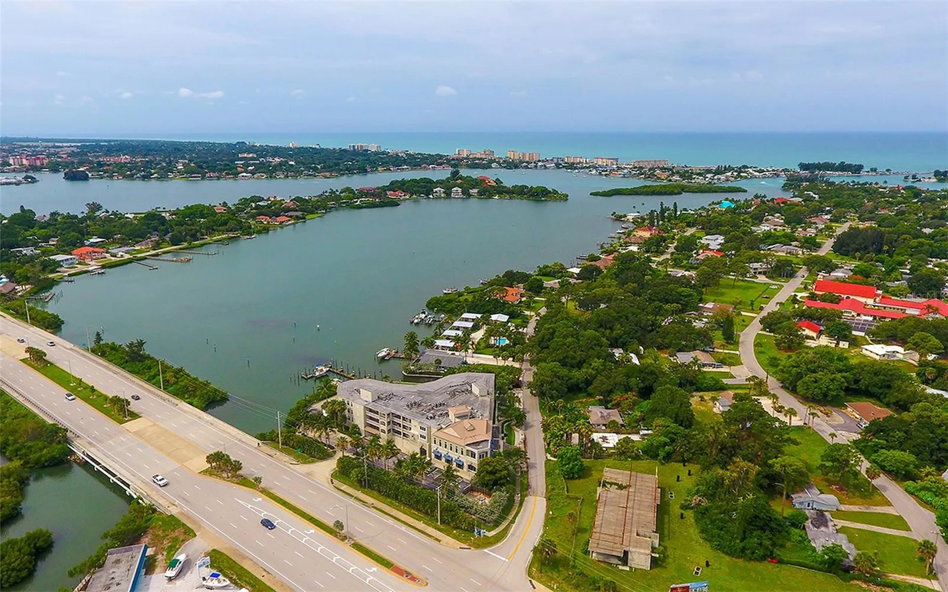 516 Tamiami Trail S Nokomis FL 34275