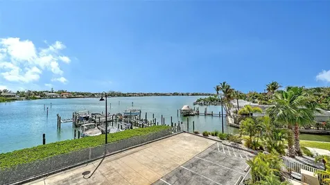 516 Tamiami Trail S Nokomis FL 34275