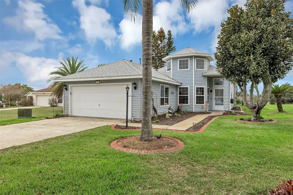 5481 Bounty Circle Tavares FL 32778