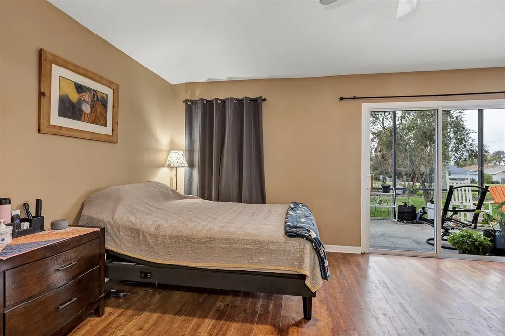 5481 Bounty Circle Tavares FL 32778