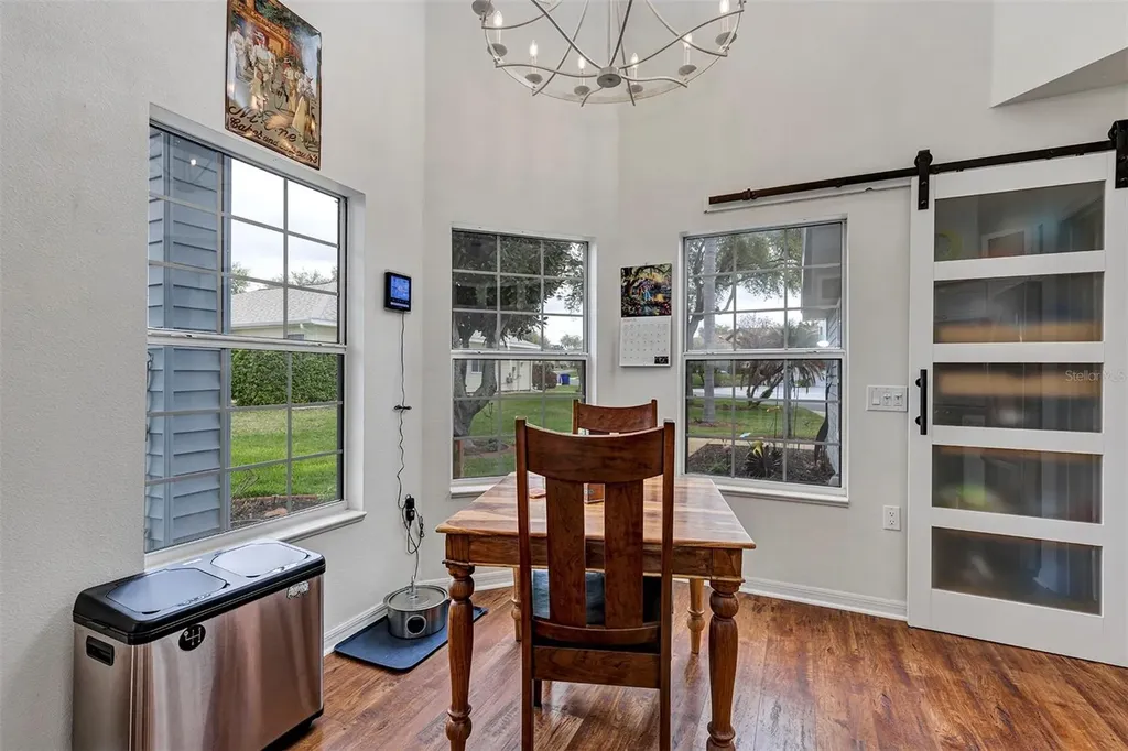 5481 Bounty Circle Tavares FL 32778
