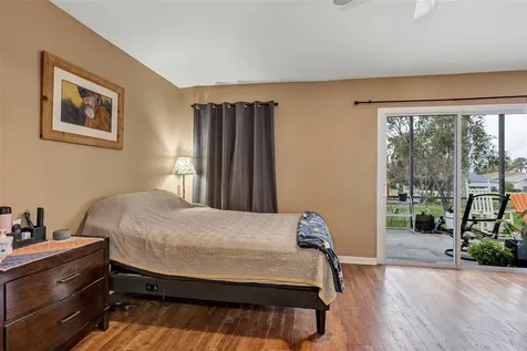 5481 Bounty Circle Tavares FL 32778