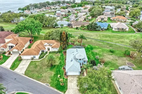 5481 Bounty Circle Tavares FL 32778