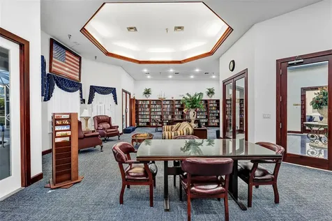 5481 Bounty Circle Tavares FL 32778