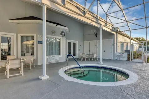 5481 Bounty Circle Tavares FL 32778