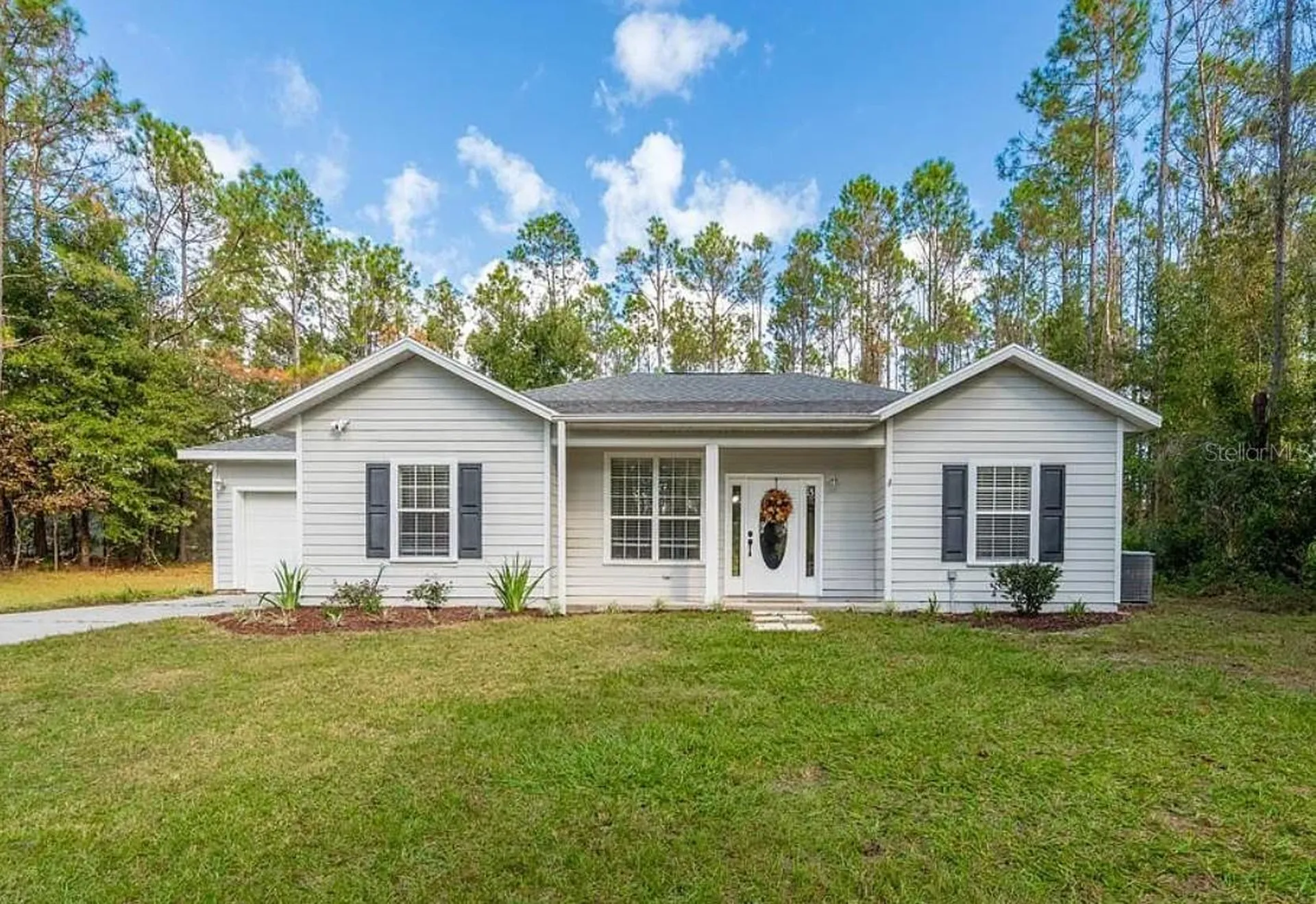 Trenton FL, 700 SW 105th Street