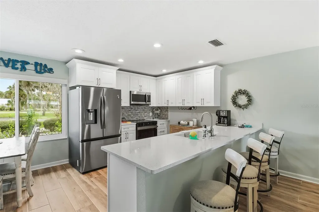 11634 W Bayshore Drive Crystal River FL 34429