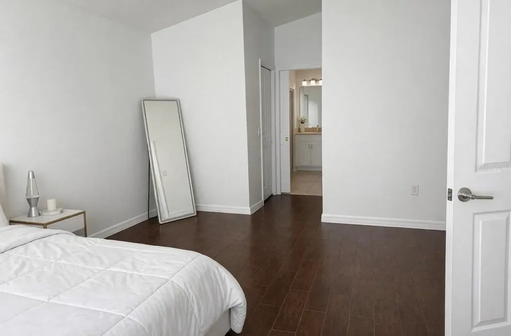 2704 Lucas Lakes Lane Kissimmee FL 34744