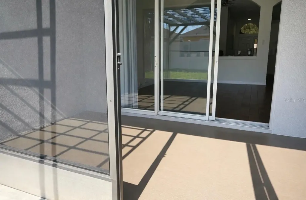 2704 Lucas Lakes Lane Kissimmee FL 34744