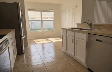 2704 Lucas Lakes Lane Kissimmee FL 34744