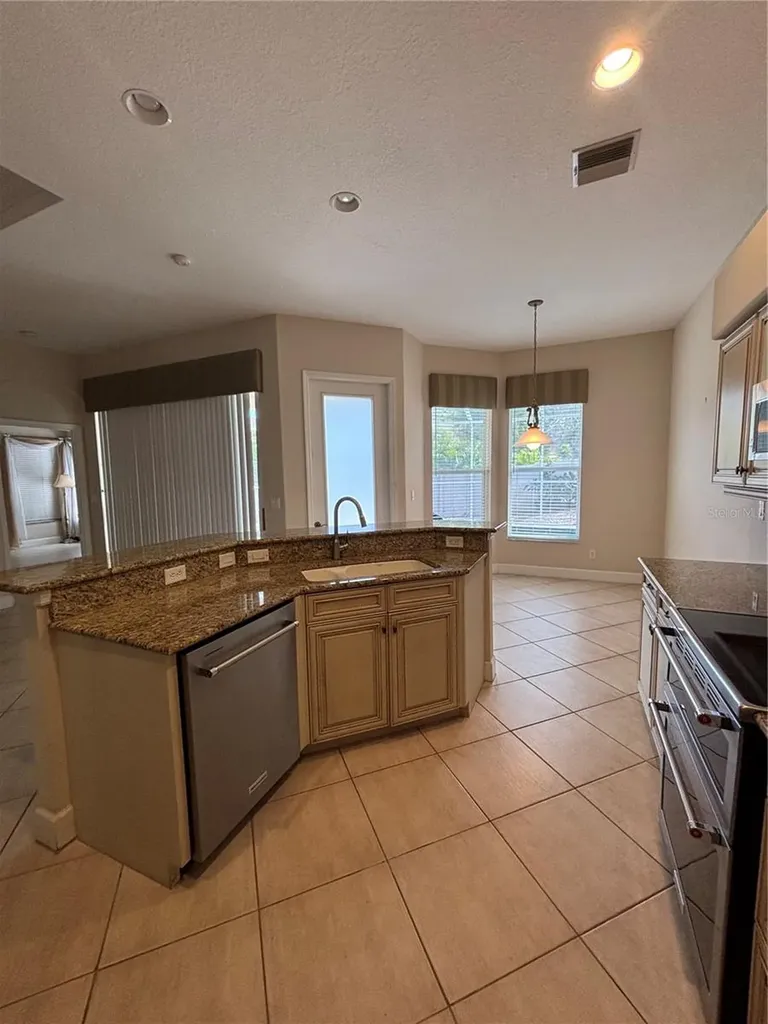132 Amora Avenue Venice FL 34285