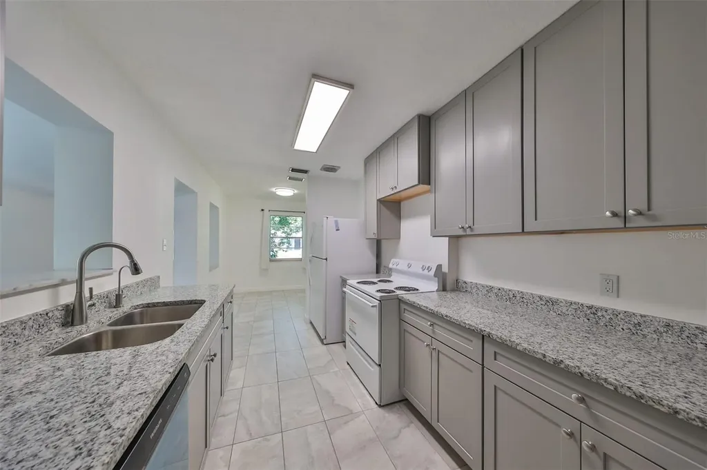 3908 W Wallace Avenue Tampa FL 33611