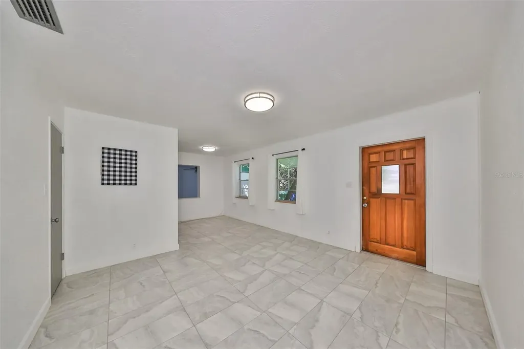 3908 W Wallace Avenue Tampa FL 33611