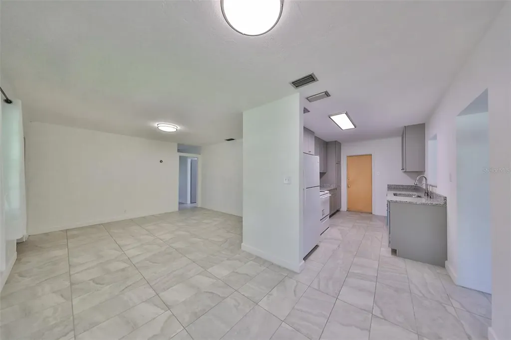 3908 W Wallace Avenue Tampa FL 33611