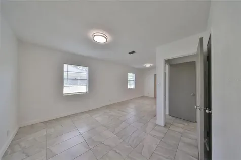 3908 W Wallace Avenue Tampa FL 33611
