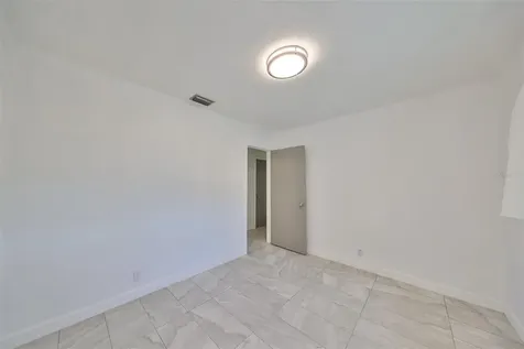 3908 W Wallace Avenue Tampa FL 33611