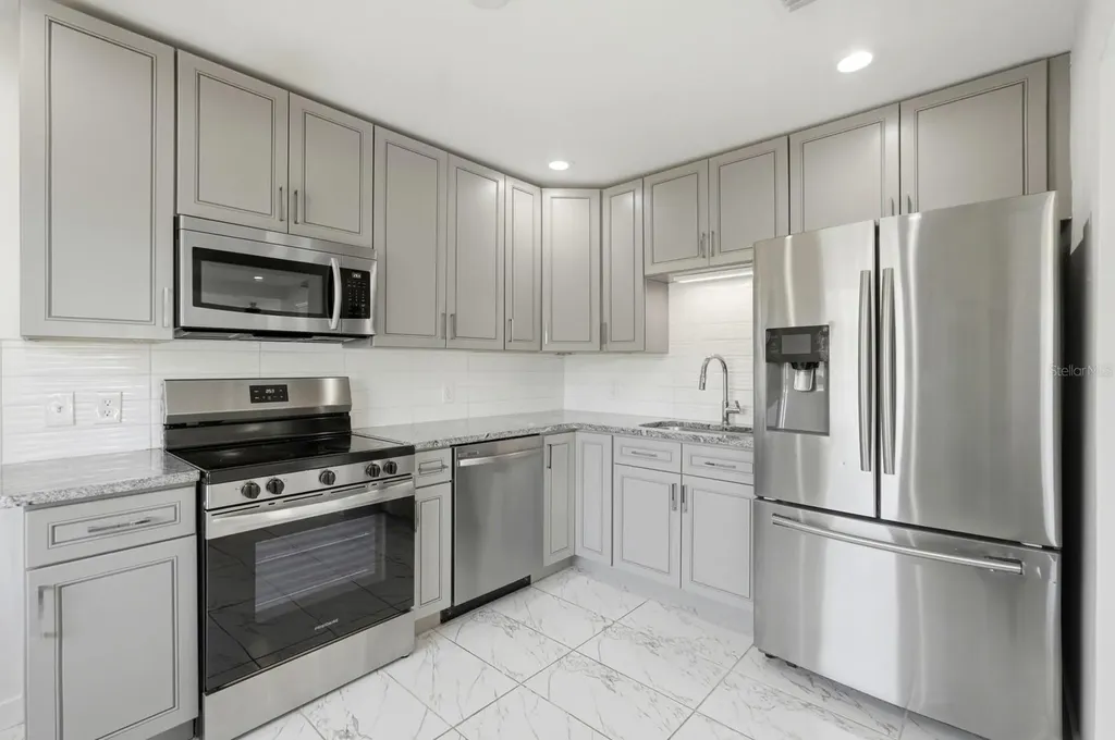 231 N Ridgewood Avenue Ormond Beach FL 32174